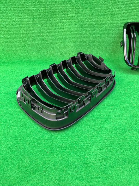 Bmw X3 f25 pre LCI grill prednja maska