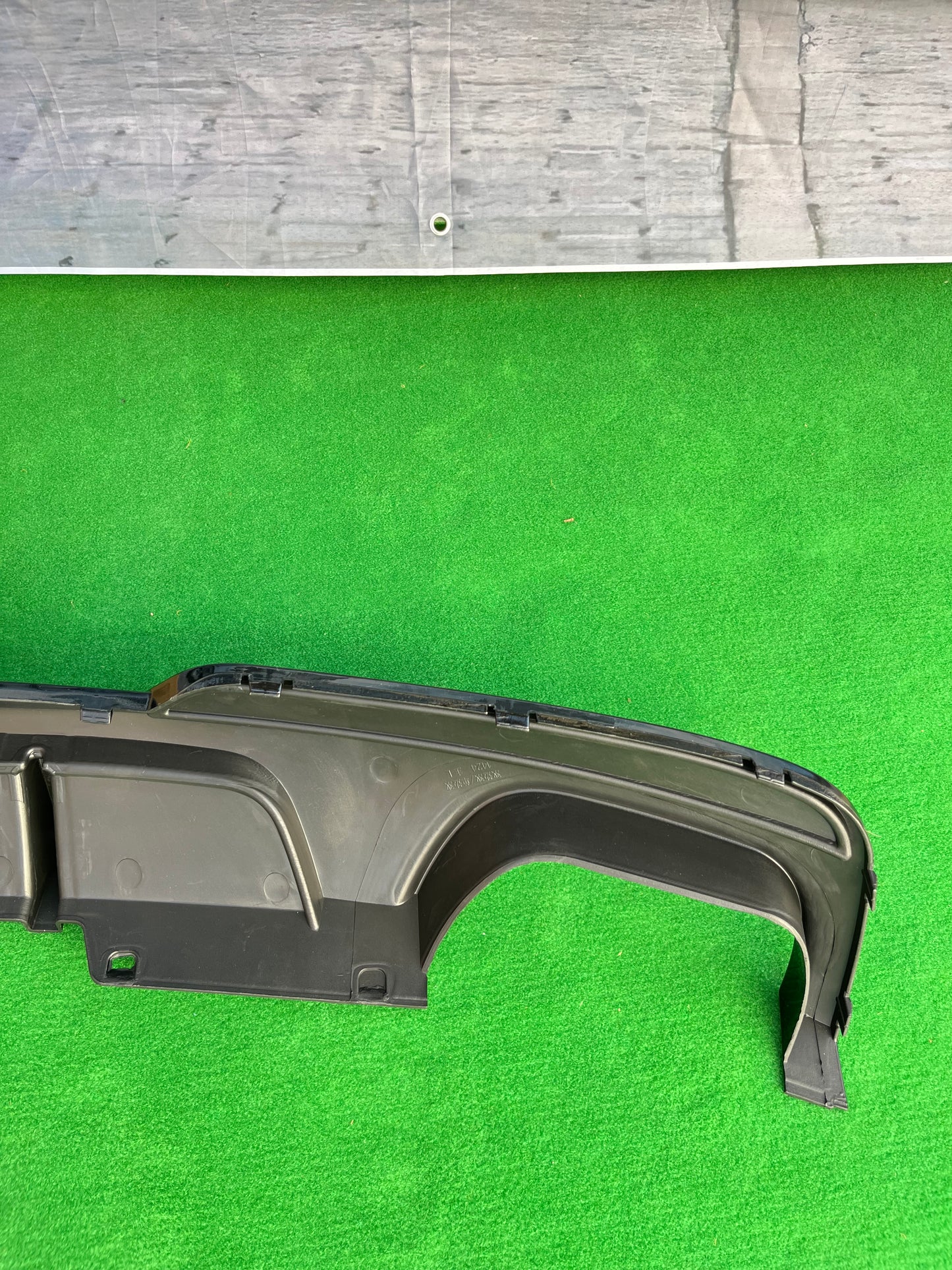 Bmw 5 f10 difuzor zadnjeg branika