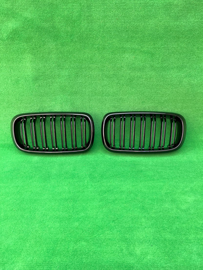 Bmw X5 f15 grill prednja maska