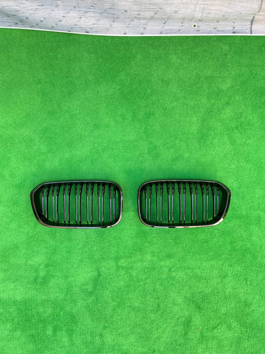 Bmw 1 F20 LCI grill